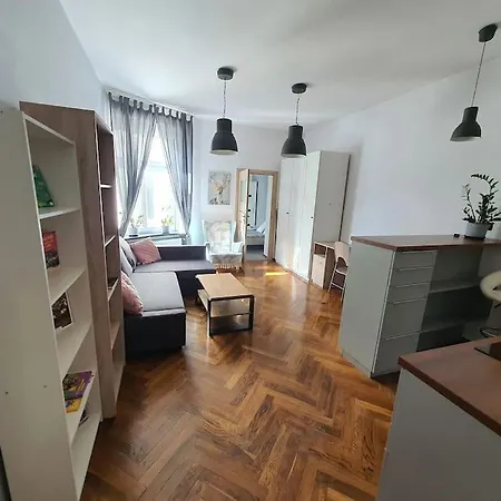 Przy Szkole Filmowej, Darmowy Parking Apartment *