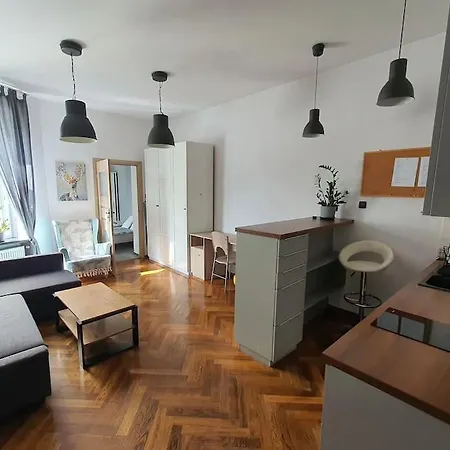 Przy Szkole Filmowej, Darmowy Parking Apartment *