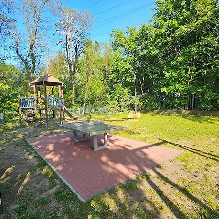 Faktura Vat Przy Szkole Filmowej, Darmowy Parking