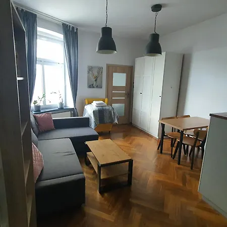 Przy Szkole Filmowej, Darmowy Parking Apartment